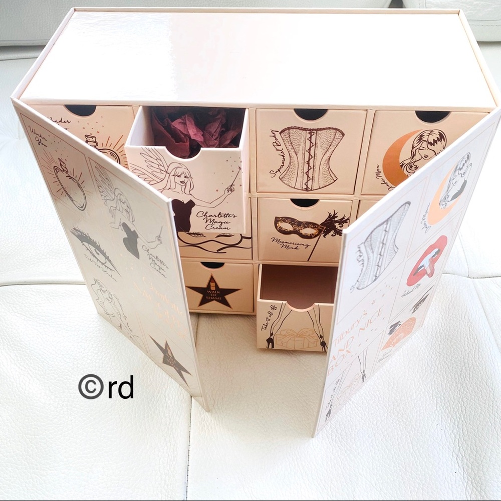 Charlotte Tilbury Naughty Nice Empty Box - Picture 4 of 9
